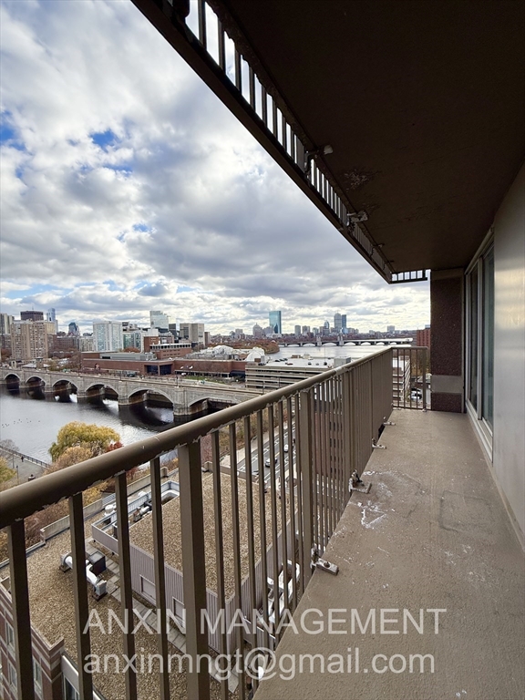 10 Museum Way, Unit 1305 Cambridge, MA 02141 - Photo 11 of 12