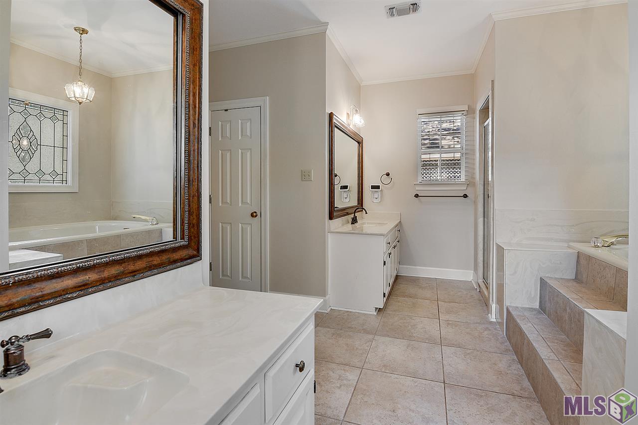 6217 Riverbend Boulevard Baton Rouge, LA 70820 - Photo 8 of 16 Gallery Image 8