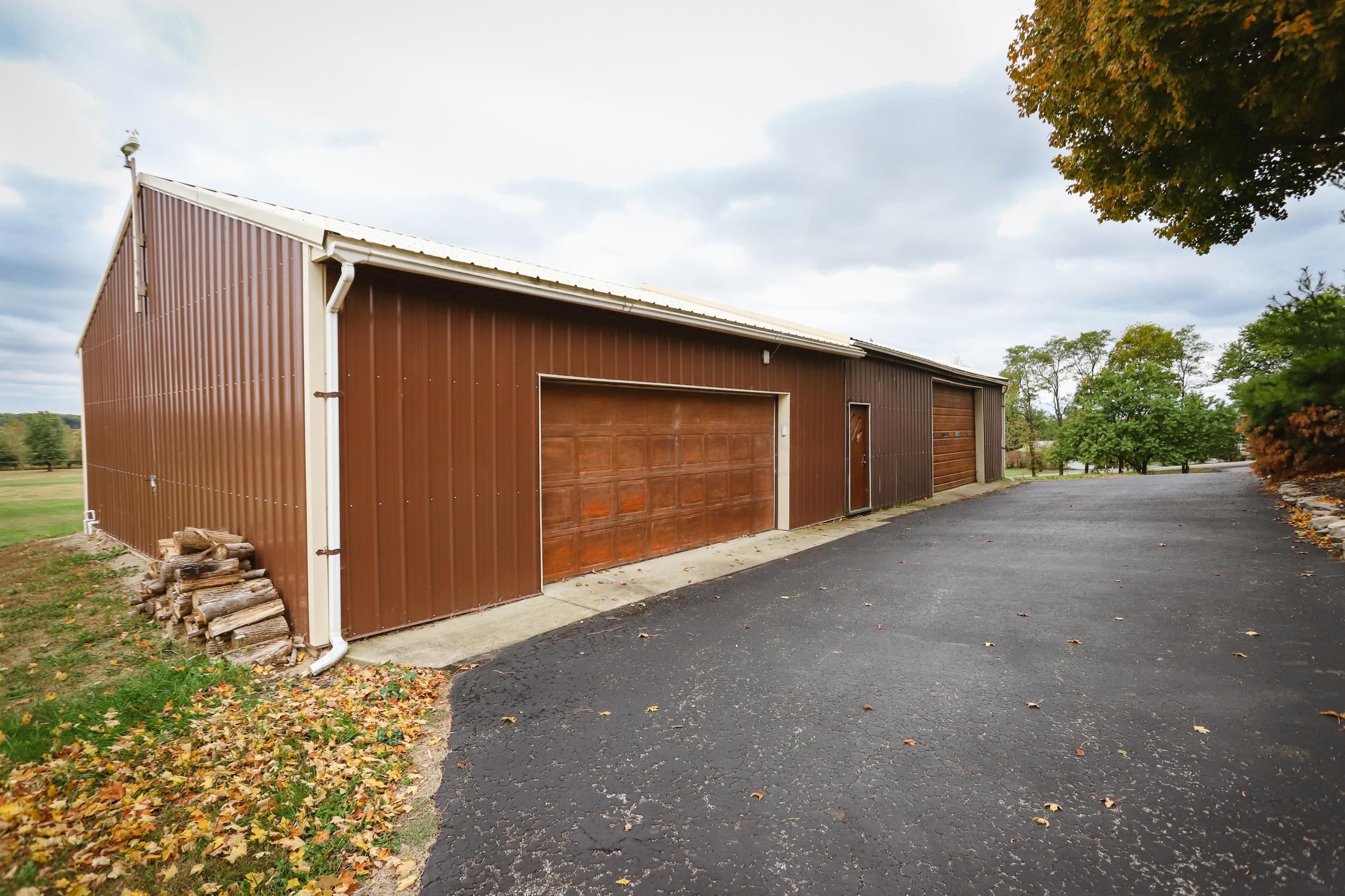 2480 Pickerington Road Carroll, OH 43112 - Photo 11 of 76