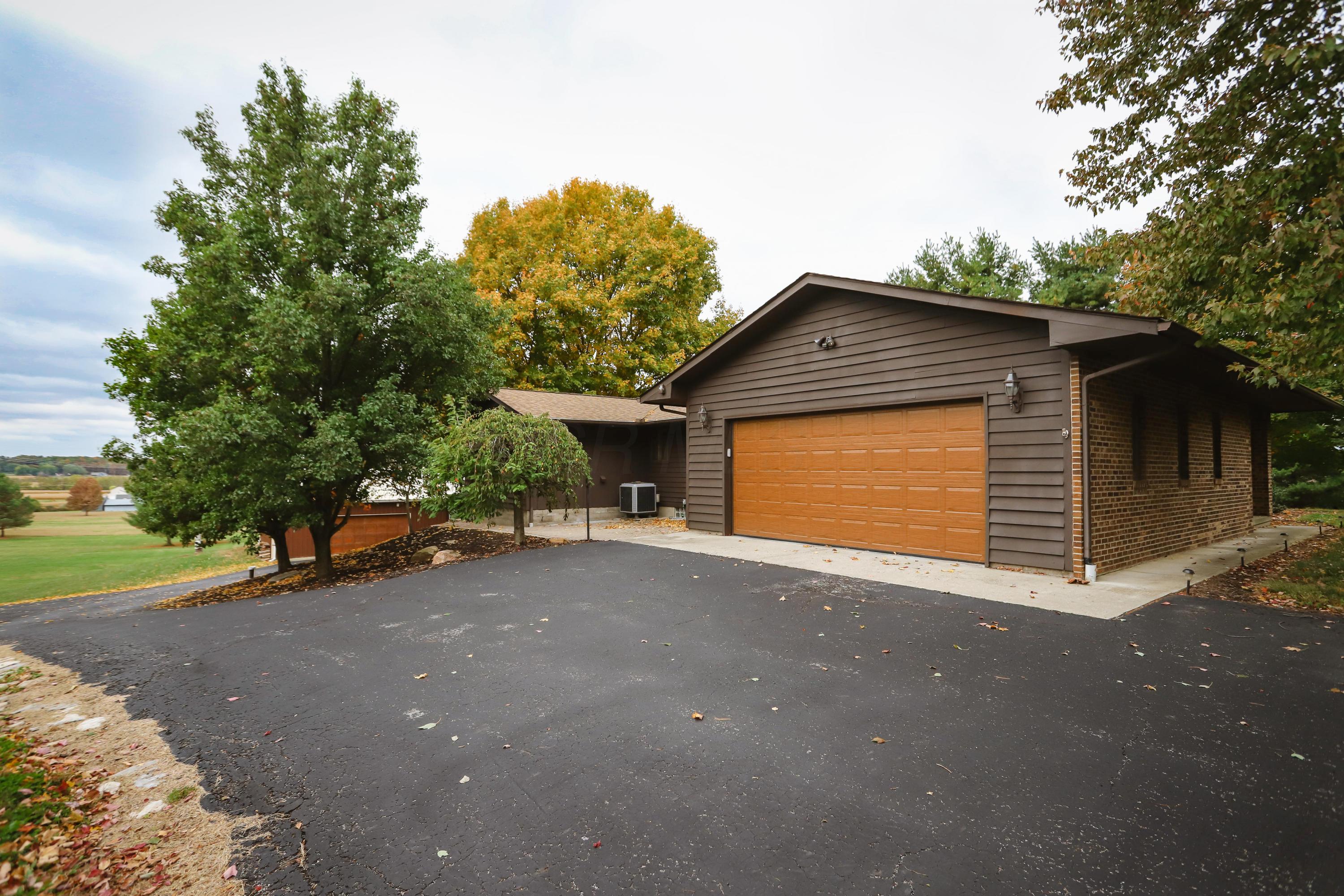 2480 Pickerington Road Carroll, OH 43112 - Photo 13 of 76