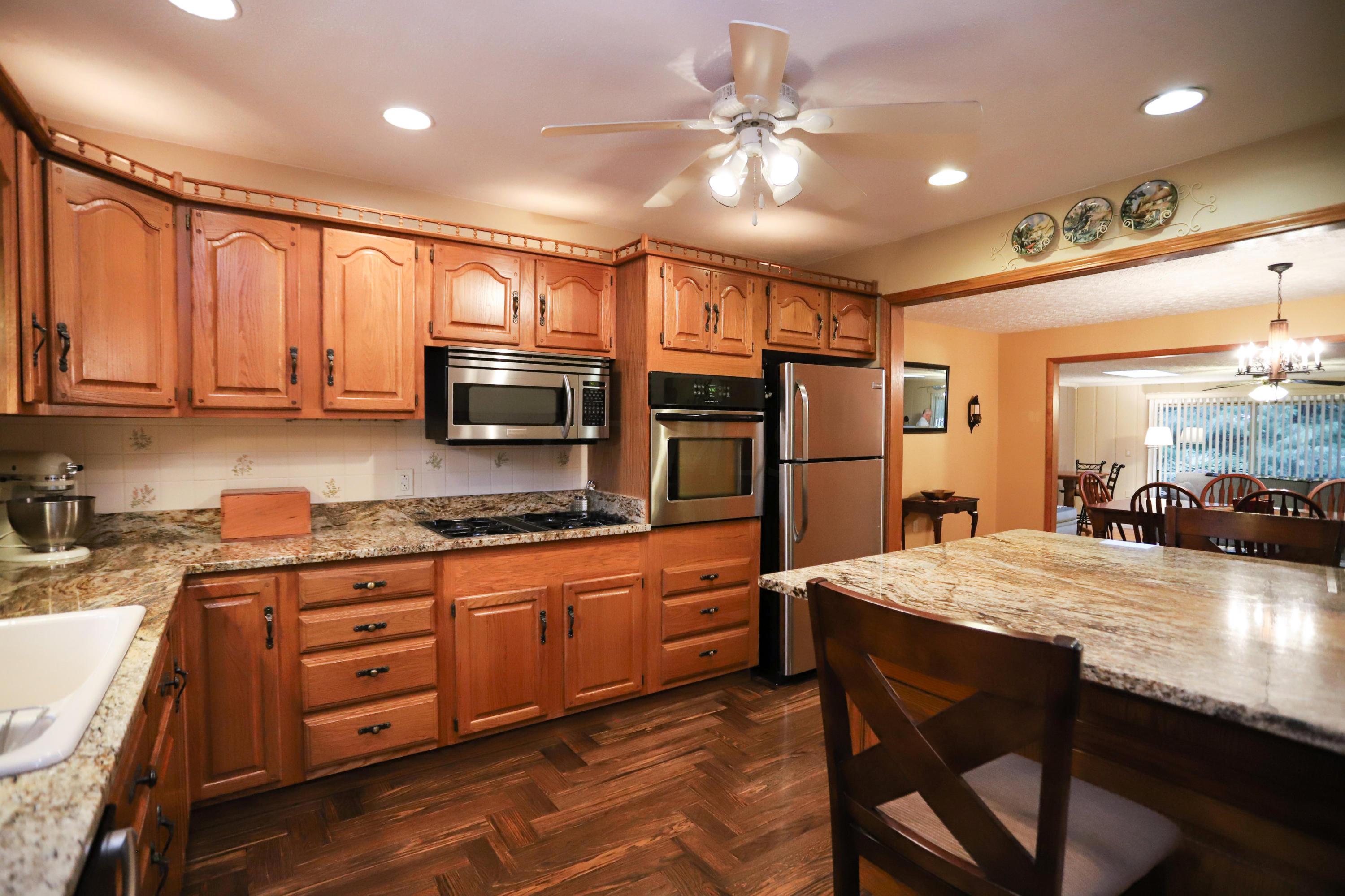 2480 Pickerington Road Carroll, OH 43112 - Photo 22 of 76