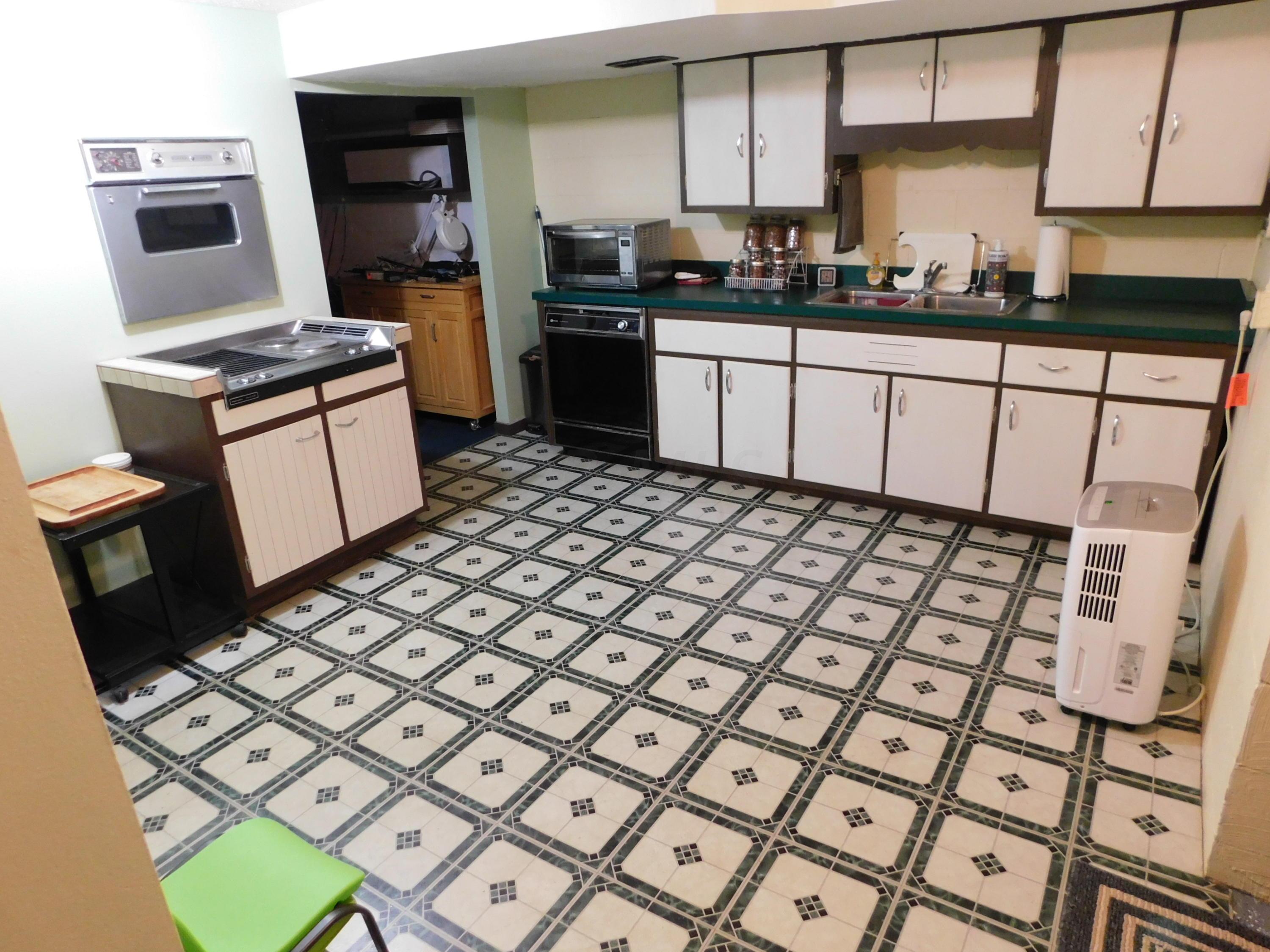 2480 Pickerington Road Carroll, OH 43112 - Photo 51 of 76