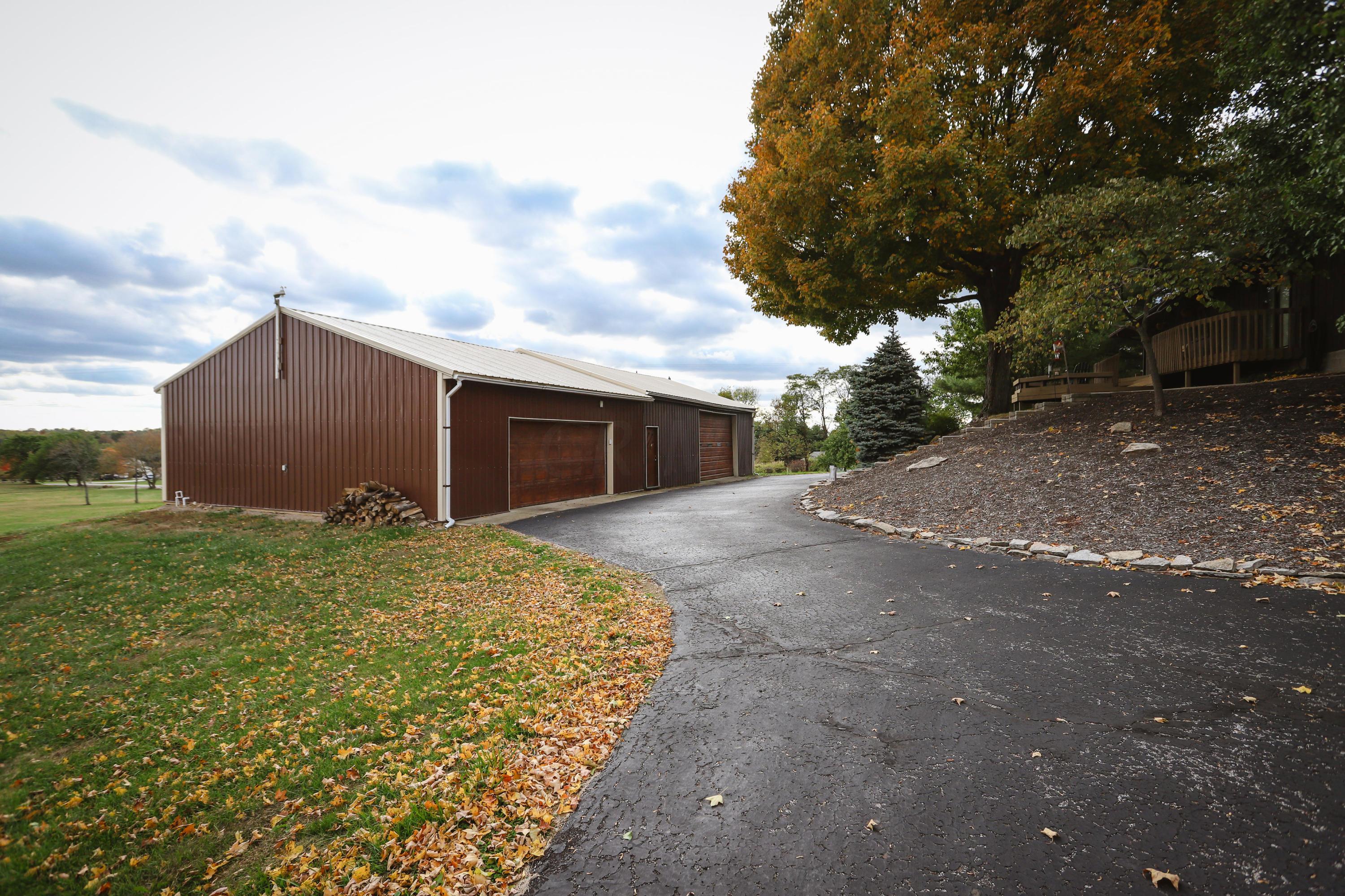 2480 Pickerington Road Carroll, OH 43112 - Photo 64 of 76