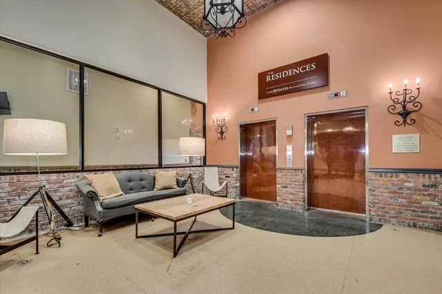 $249,999 | 936 Broad Street, Unit 214, Augusta, GA 30901