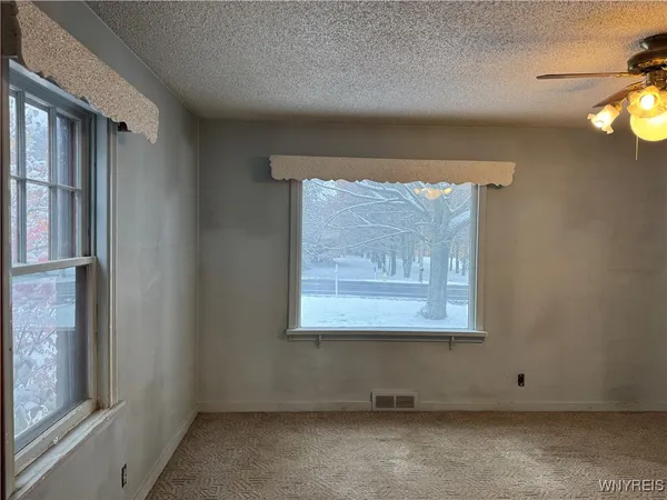 $299,000 | 6467 Chestnut Ridge Road, Orchard Park, NY 14127