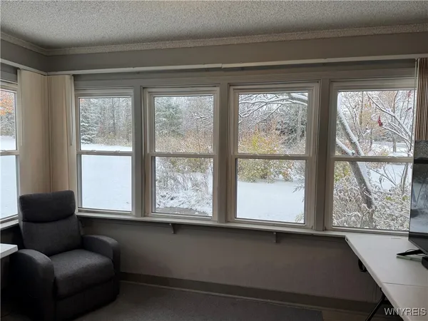 $299,000 | 6467 Chestnut Ridge Road, Orchard Park, NY 14127