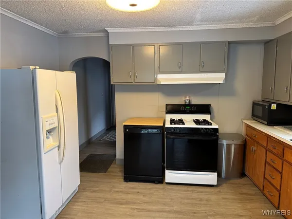 $299,000 | 6467 Chestnut Ridge Road, Orchard Park, NY 14127