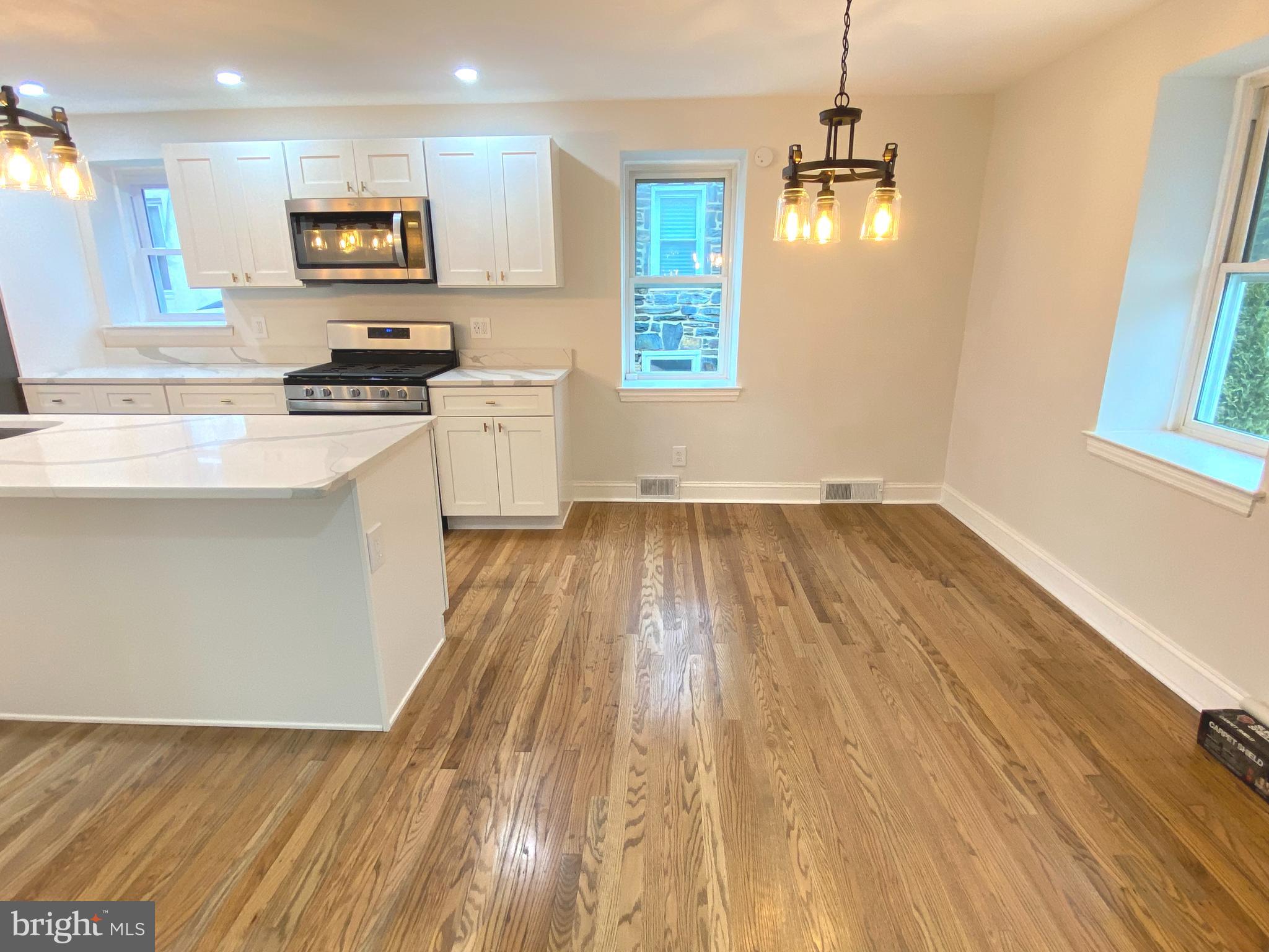 408 Vernon Street Media, PA 19063 - Photo 3 of 12