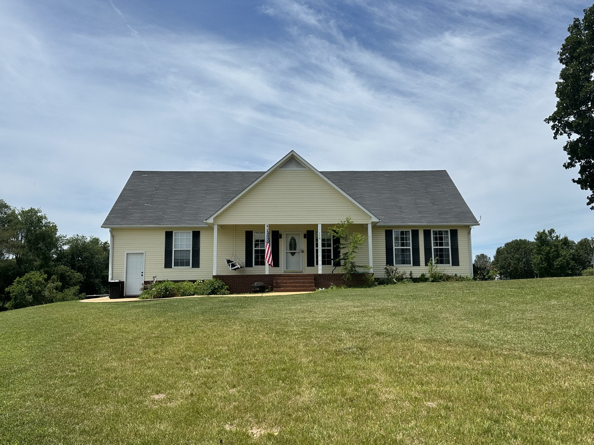 1318 Dugout Road Summertown, TN 38483 - Photo 1 of 41 Gallery Image 1