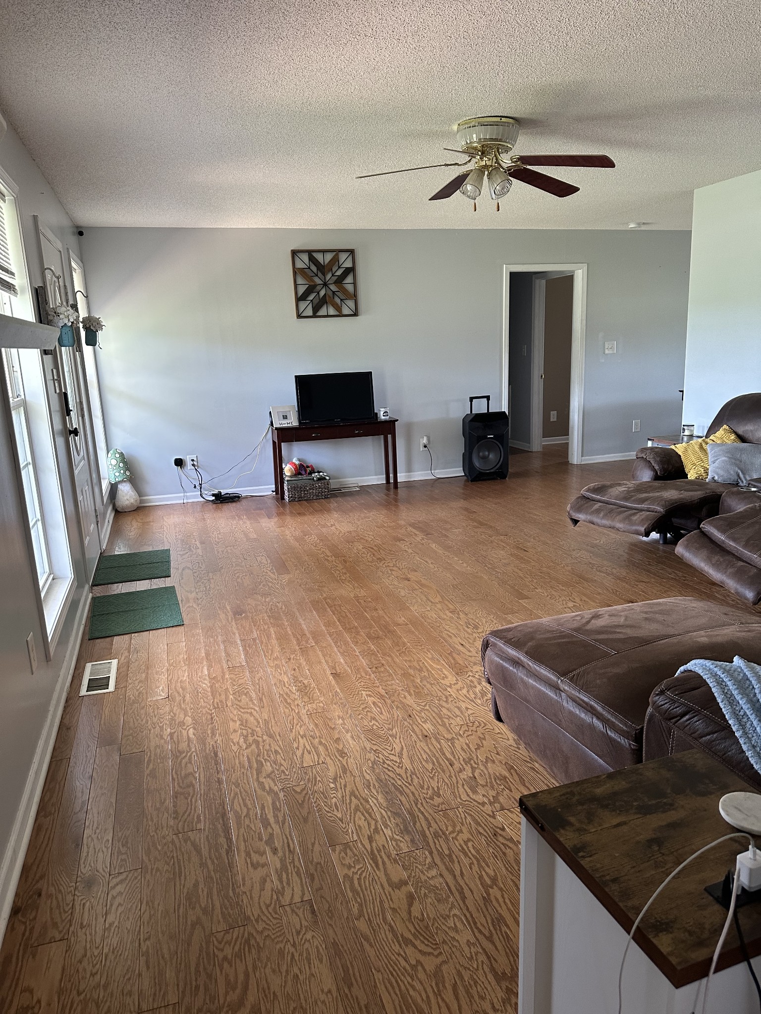 1318 Dugout Road Summertown, TN 38483 - Photo 17 of 41 Gallery Image 17