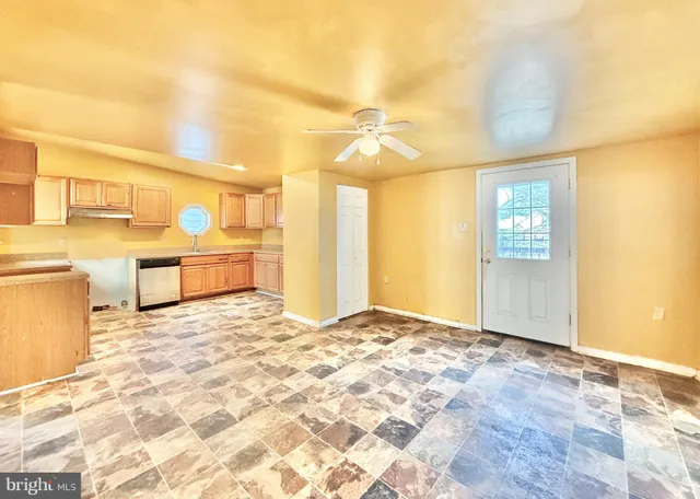 $69,900 | 187 7th Street, Salem, NJ 08079