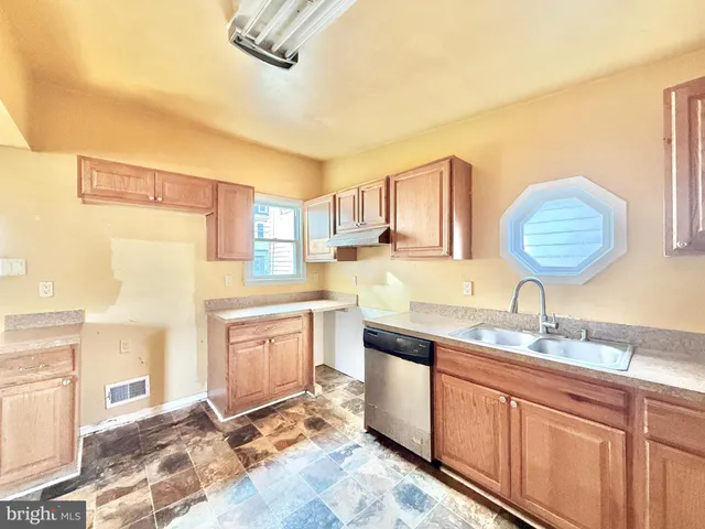 $69,900 | 187 7th Street, Salem, NJ 08079