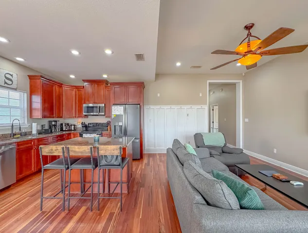 $2,100 | 6303 Rivers Landing Court, Tallahassee, FL 32303