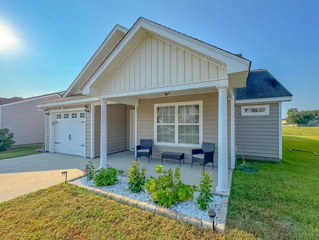 $2,100 | 6303 Rivers Landing Court, Tallahassee, FL 32303