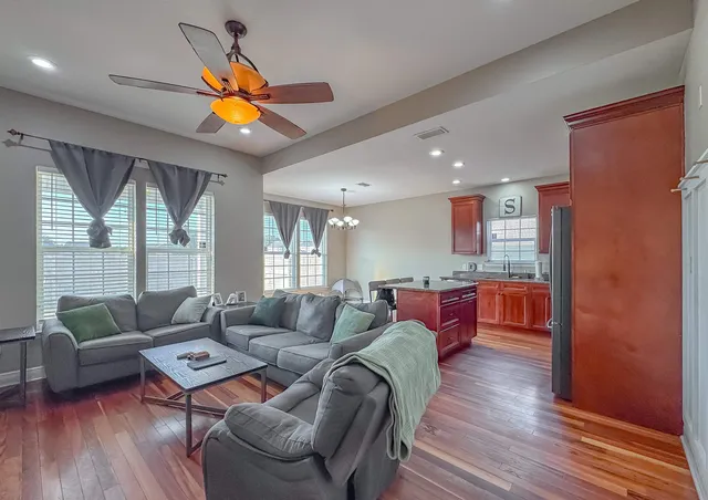 $2,100 | 6303 Rivers Landing Court, Tallahassee, FL 32303