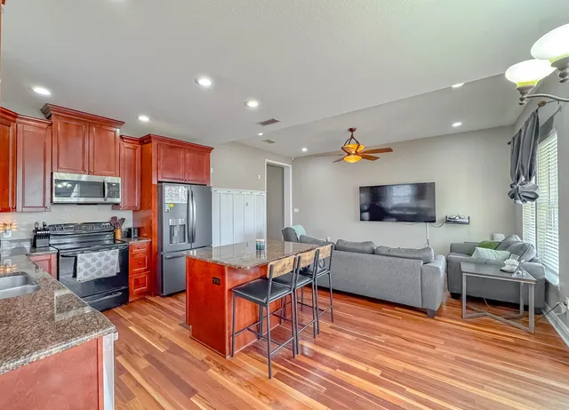 $2,100 | 6303 Rivers Landing Court, Tallahassee, FL 32303