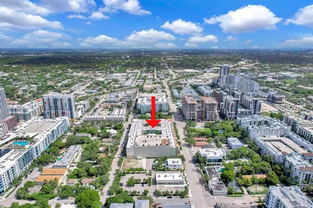 $305,000 | 533 Northeast 3rd Avenue, Unit 230, Fort Lauderdale, FL 33301