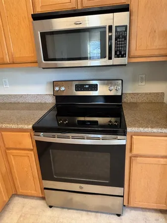 $1,850 | 2915 North Texas Street, Unit 208, Fairfield, CA 94533