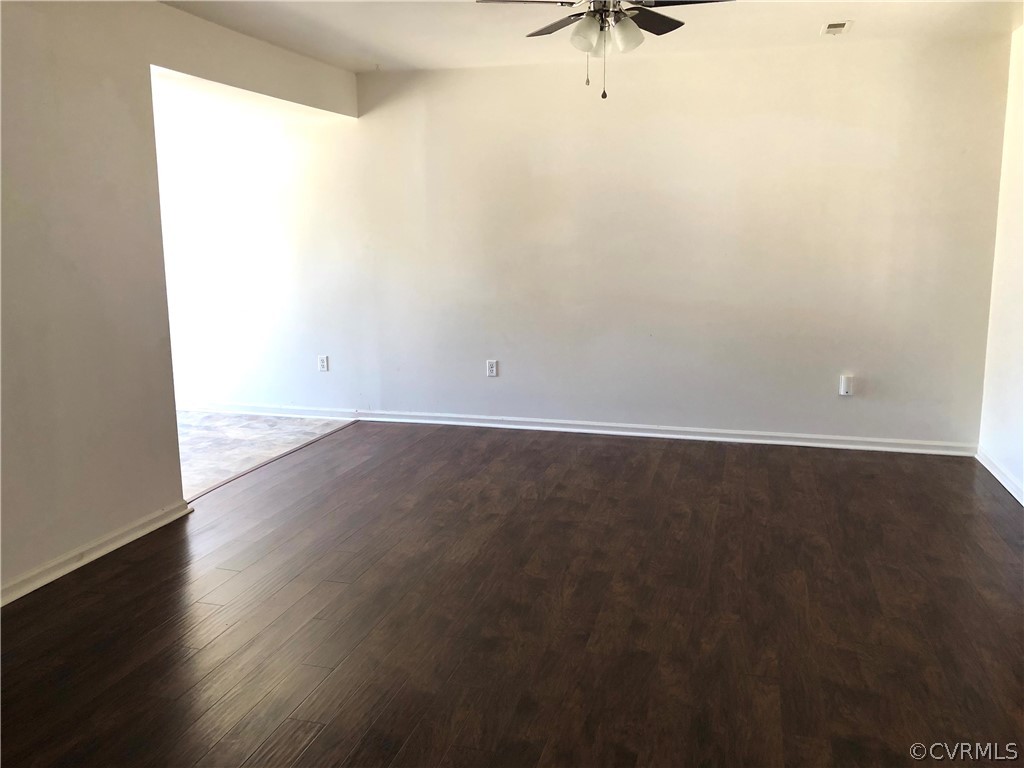 1607 Old Iron Road Hopewell, VA 23860 - Photo 3 of 7