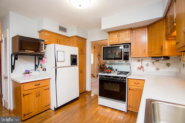 712 Stratford Road Warminster, PA 18974 - Photo 14 of 40 Gallery Image 14