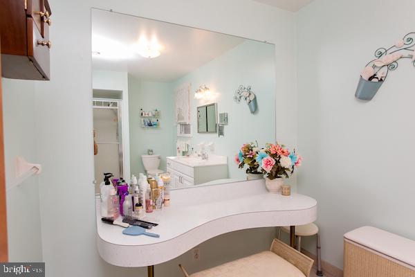 712 Stratford Road Warminster, PA 18974 - Photo 31 of 40 Master Bathroom