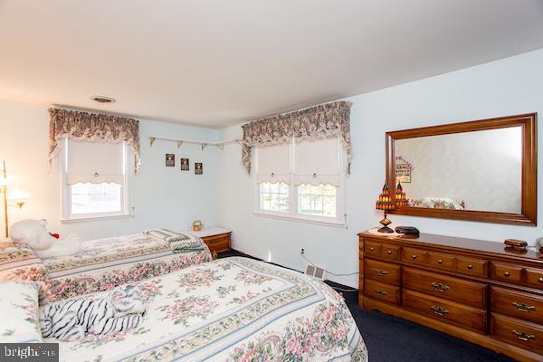 712 Stratford Road Warminster, PA 18974 - Photo 36 of 40 Upstairs bedroom