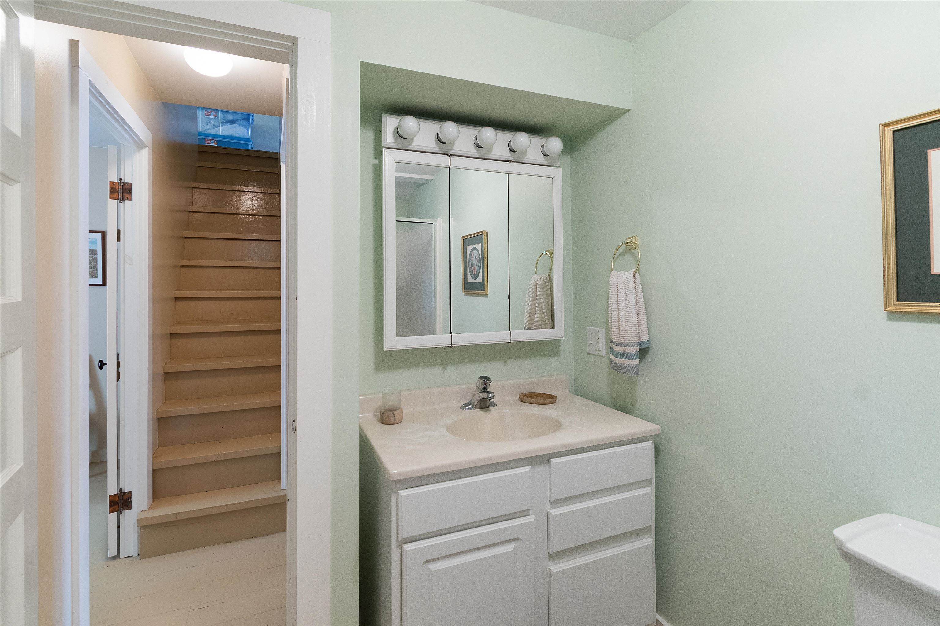 43 Sandy Point Road Swanton, VT 05488 - Photo 20 of 47