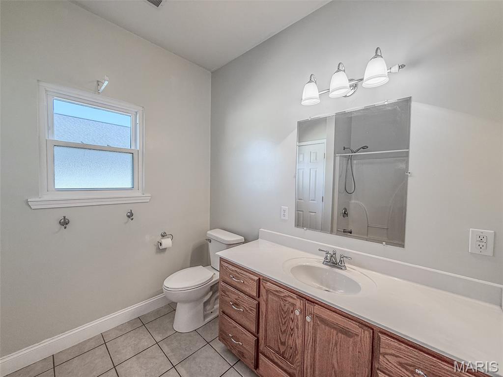 185 Spring Avenue Holts Summit, MO 65043 - Photo 16 of 27