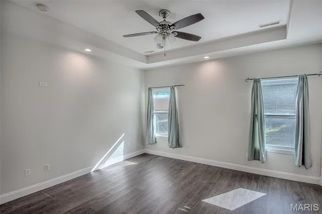 $269,900 | 185 Spring Avenue, Holts Summit, MO 65043