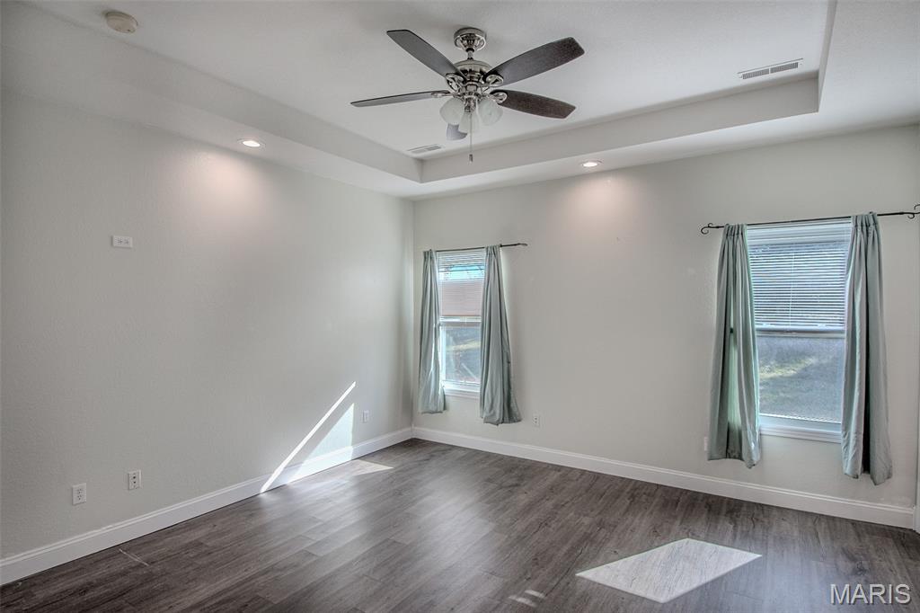 185 Spring Avenue Holts Summit, MO 65043 - Photo 9 of 27