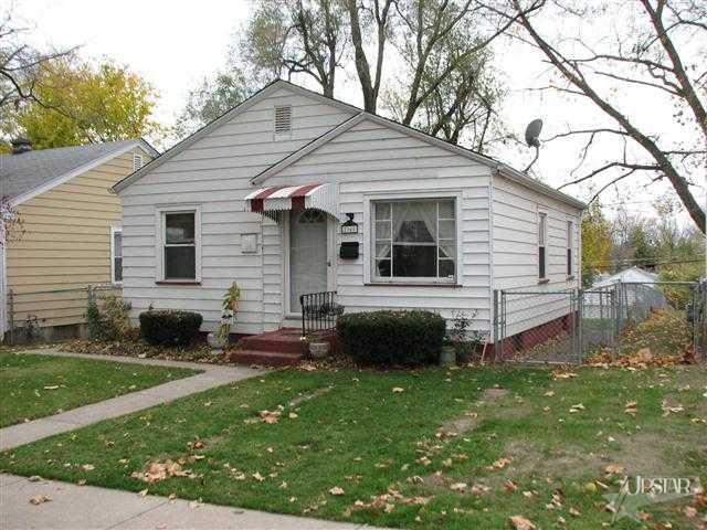 2040 Riedmiller Avenue Fort Wayne, IN 46802 - Photo 1 of 12 Gallery Image 1