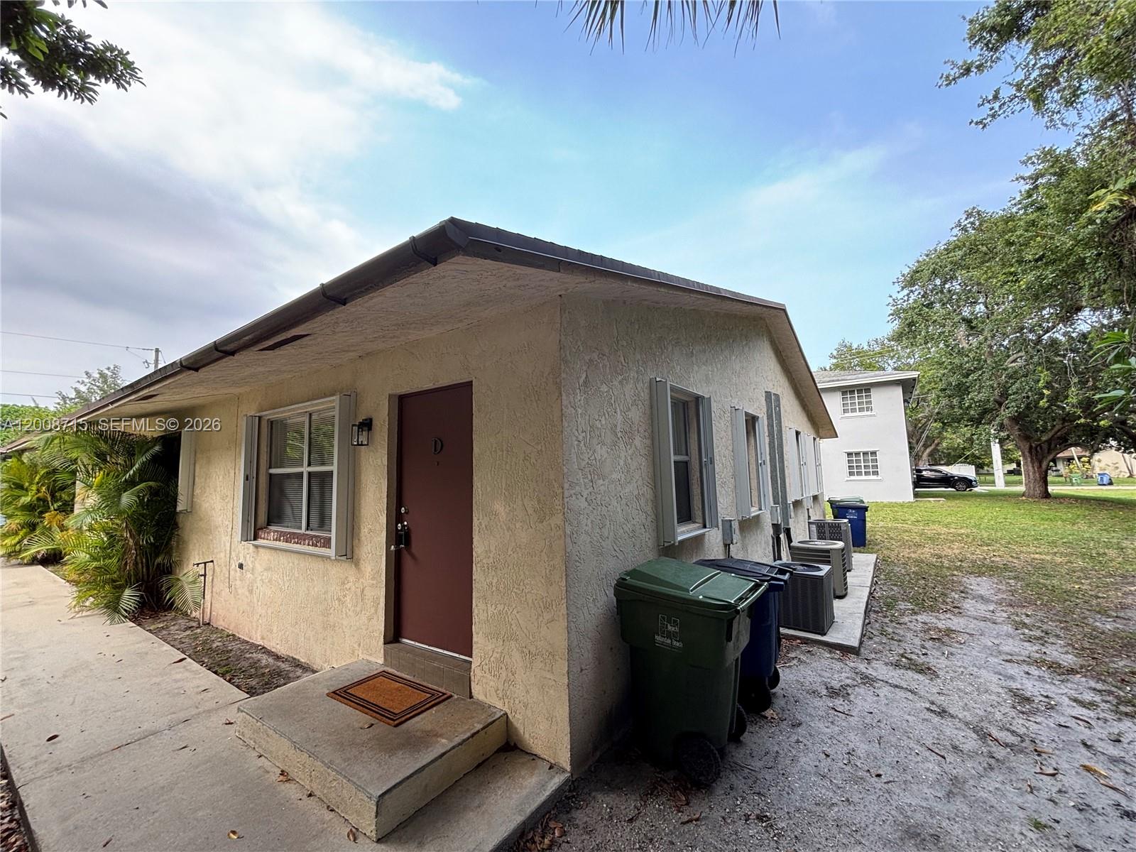 1011 Southwest 8th Street, Unit D Hallandale Beach, FL 33009 - Photo 17 of 17