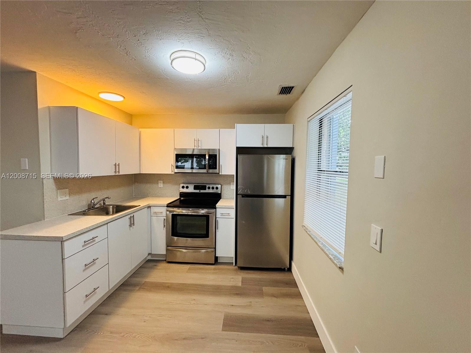 1011 Southwest 8th Street, Unit D Hallandale Beach, FL 33009 - Photo 3 of 17