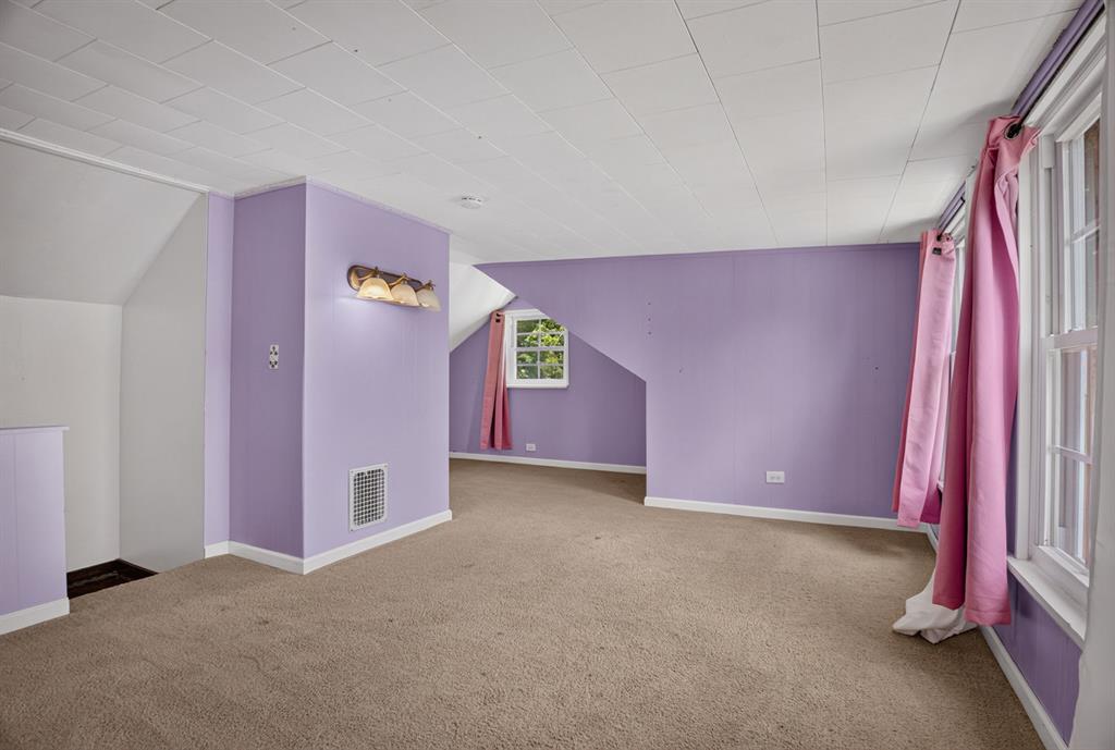 122 W Road Pittsburgh, PA 15209 - Photo 21 of 45 Gallery Image 21