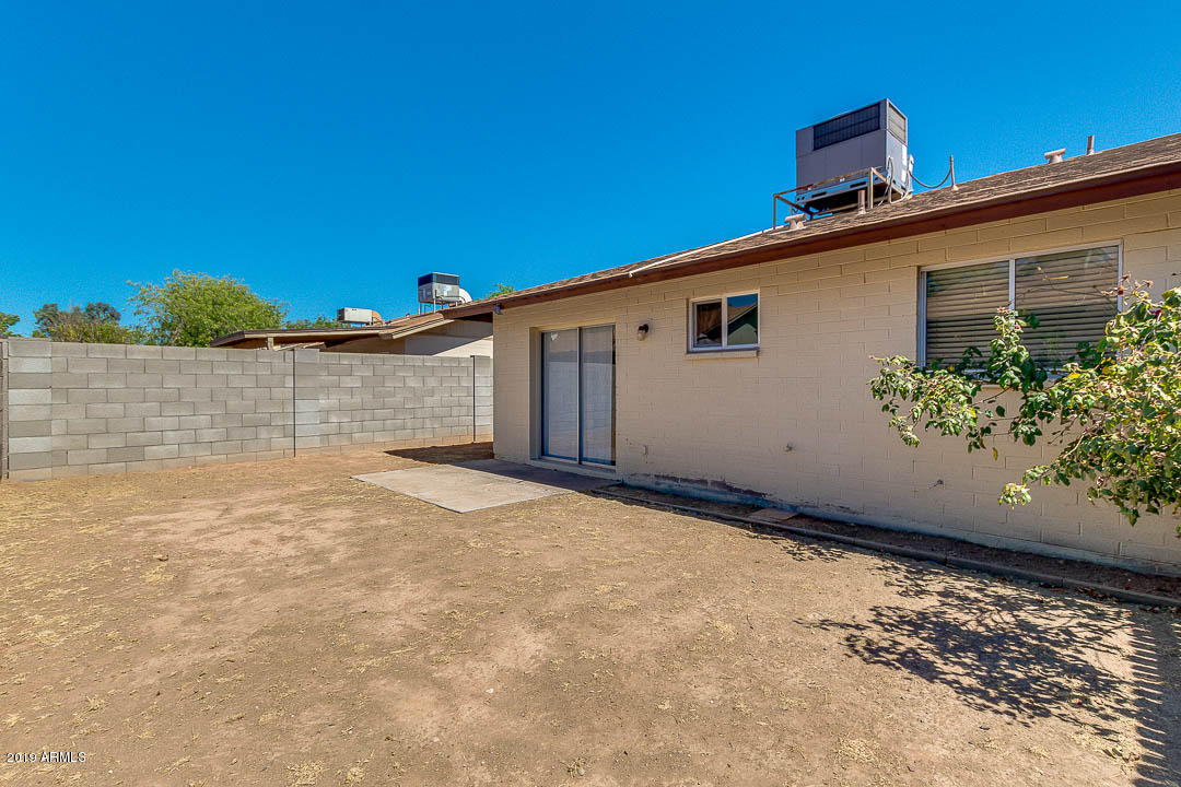 1860 East Inverness Avenue Mesa, AZ 85204 - Photo 27 of 29 27-Inverness