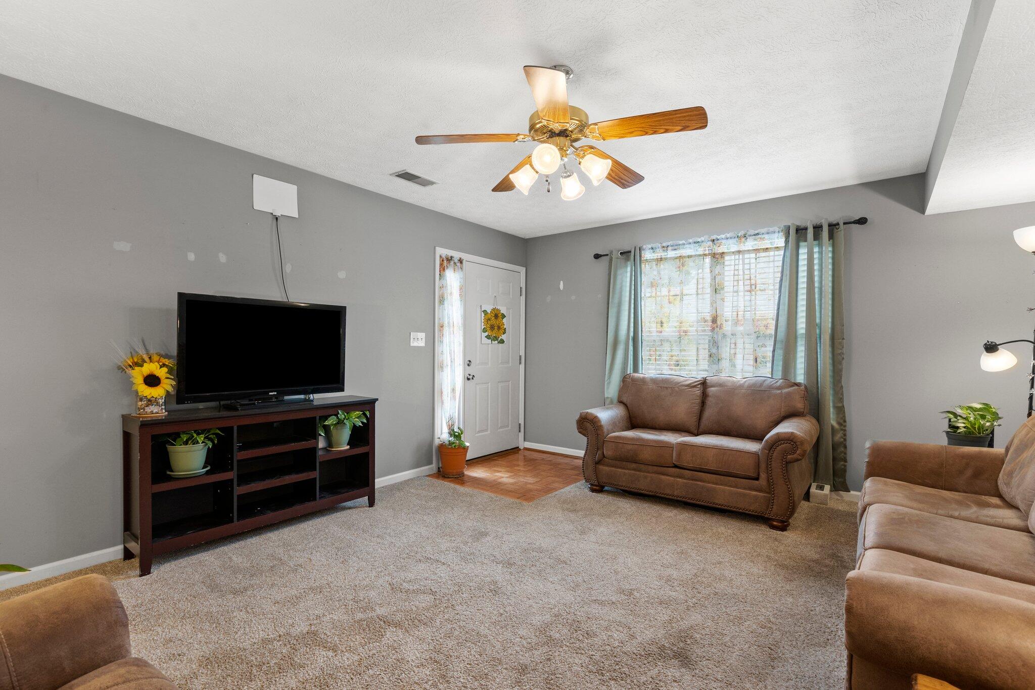 431 Colby Ridge Boulevard Winchester, KY 40391 - Photo 5 of 23 5-web-or-mls-IMG_4208