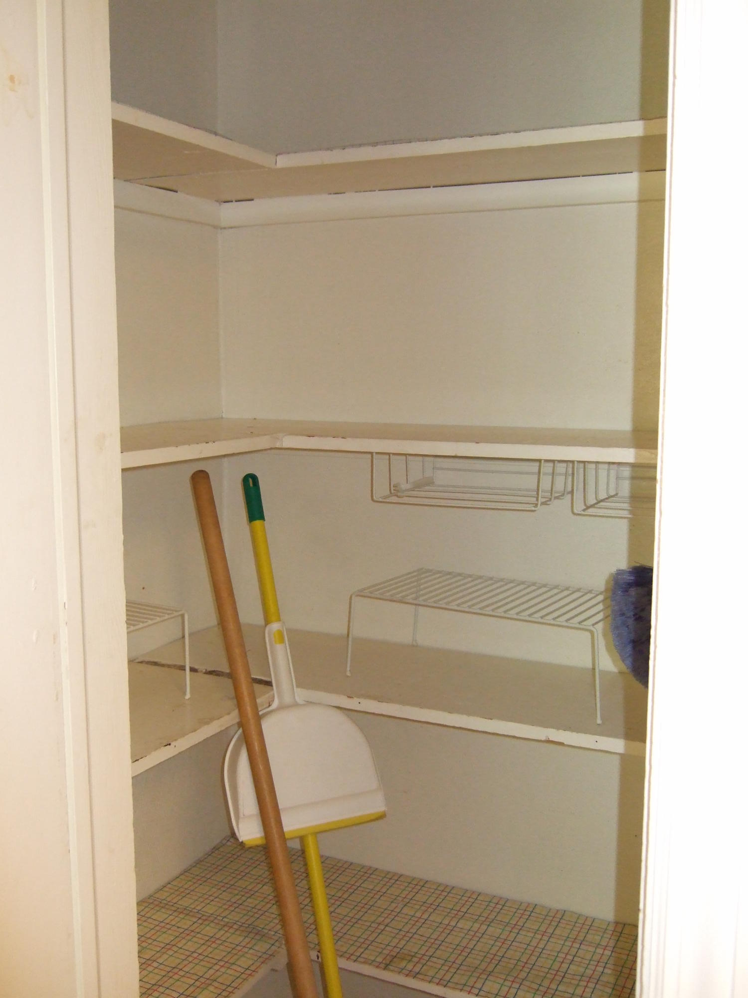 2367 Idavere Road Southwest Roanoke, VA 24015 - Photo 20 of 26 Large Pantry