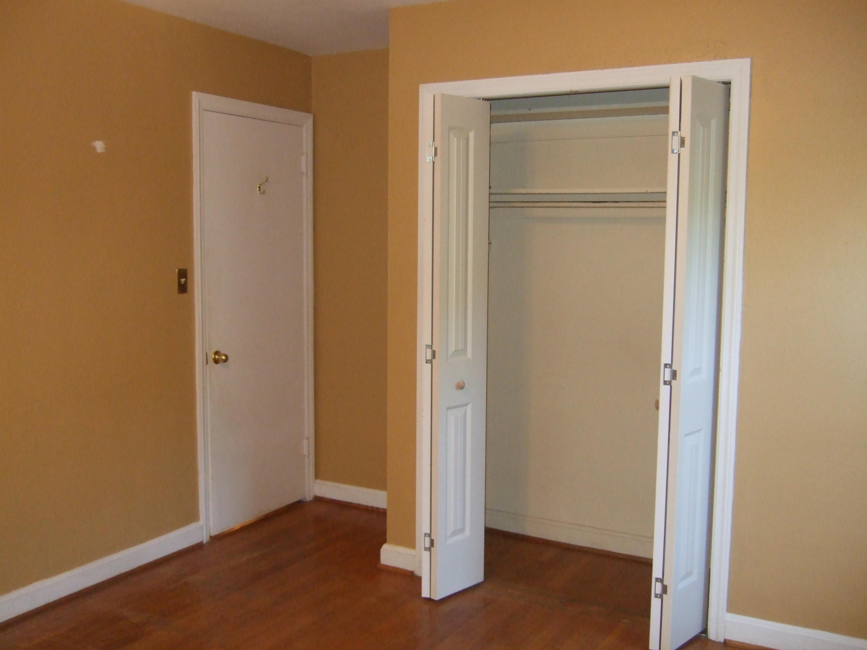 2367 Idavere Road Southwest Roanoke, VA 24015 - Photo 10 of 26 Master Bedroom