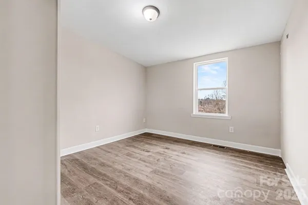 $239,900 | 214 Eastview Street, Morganton, NC 28655