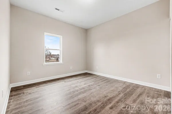 $239,900 | 214 Eastview Street, Morganton, NC 28655