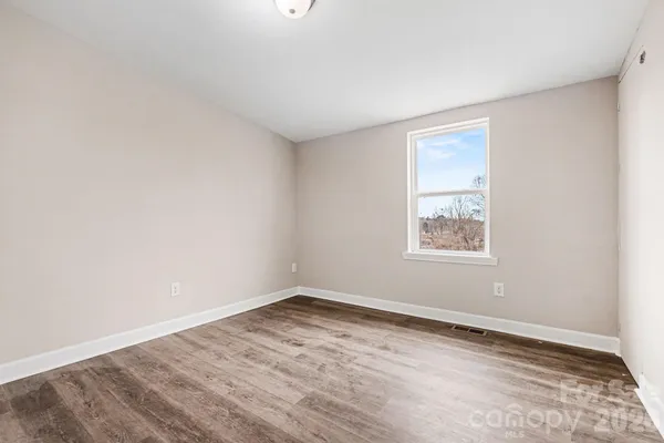 $239,900 | 214 Eastview Street, Morganton, NC 28655