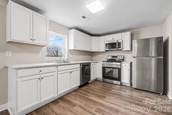 $239,900 | 214 Eastview Street, Morganton, NC 28655