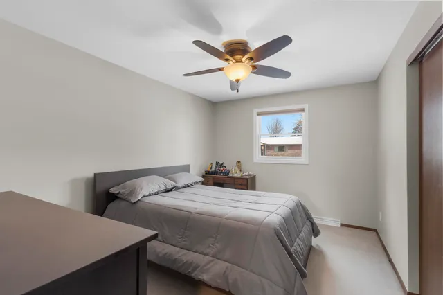 $319,900 | 1729 North Blossom Drive, Appleton, WI 54914