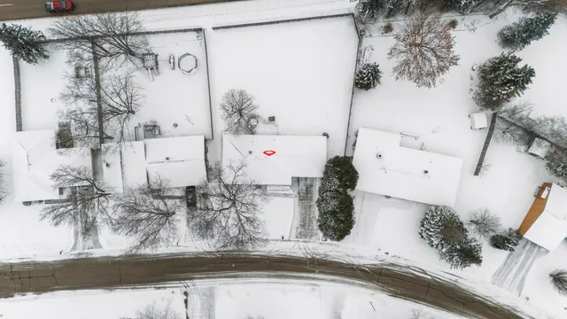 $319,900 | 1729 North Blossom Drive, Appleton, WI 54914