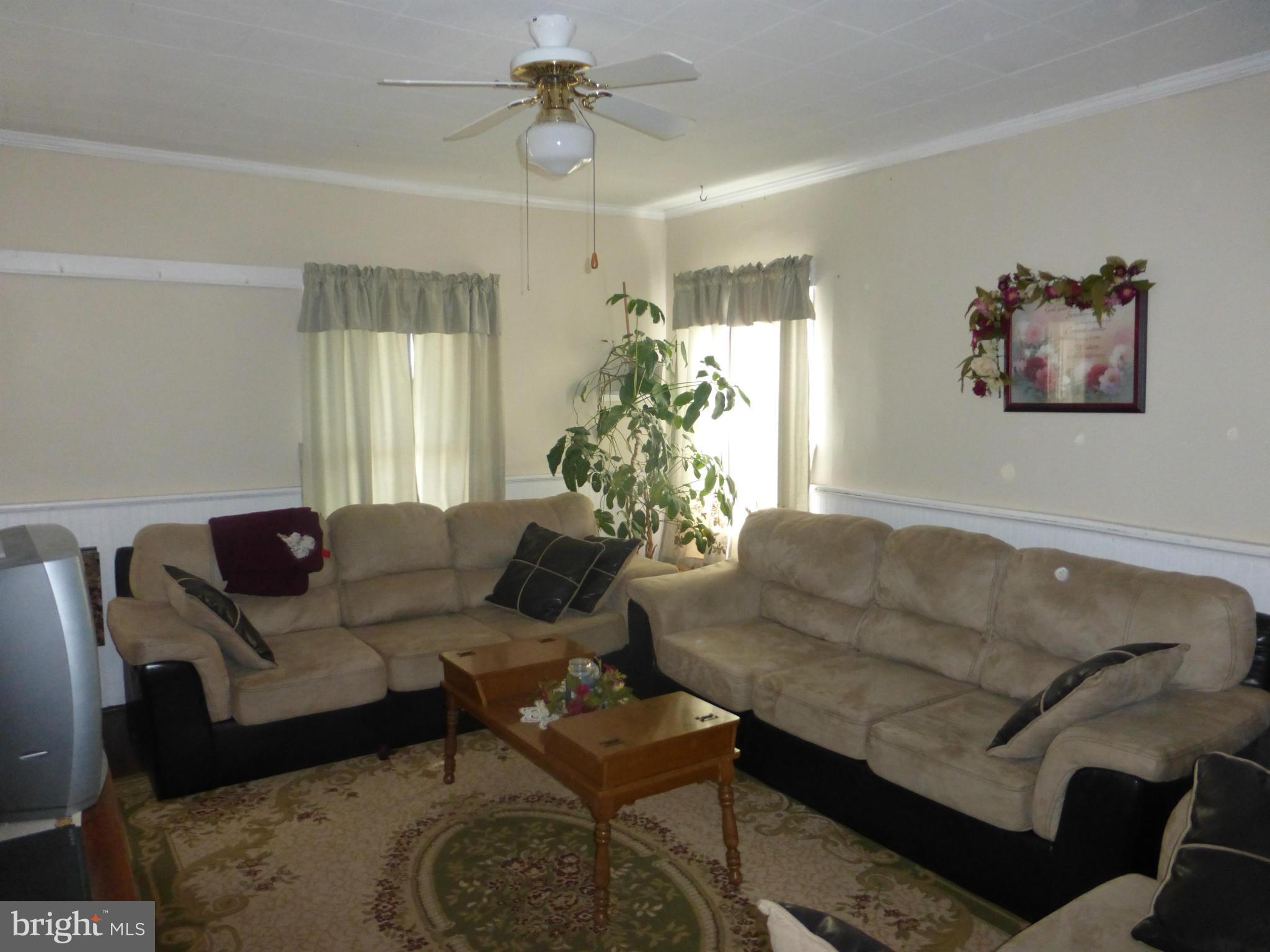 5220 Woodville Road Mount Airy, MD 21771 - Photo 6 of 17 Living Room