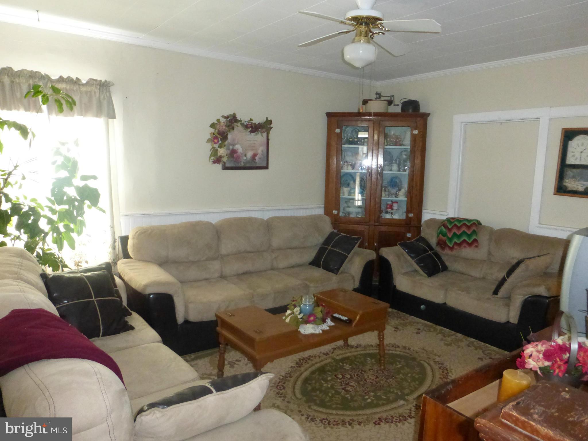 5220 Woodville Road Mount Airy, MD 21771 - Photo 7 of 17 Living Room
