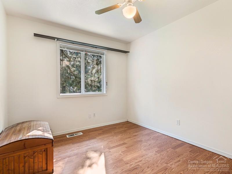 59898 Navajo Road Bend, OR 97702 - Photo 21 of 25 Additional Photo