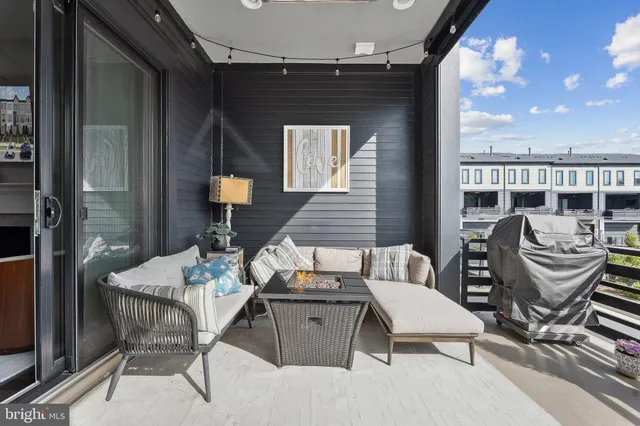 $5,300 | 20386 Roslindale Drive, Ashburn, VA 20147