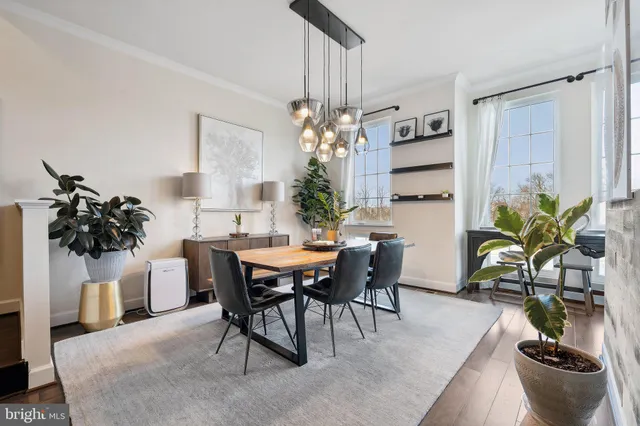 $5,300 | 20386 Roslindale Drive, Ashburn, VA 20147