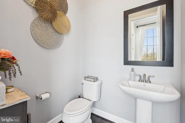 $5,300 | 20386 Roslindale Drive, Ashburn, VA 20147